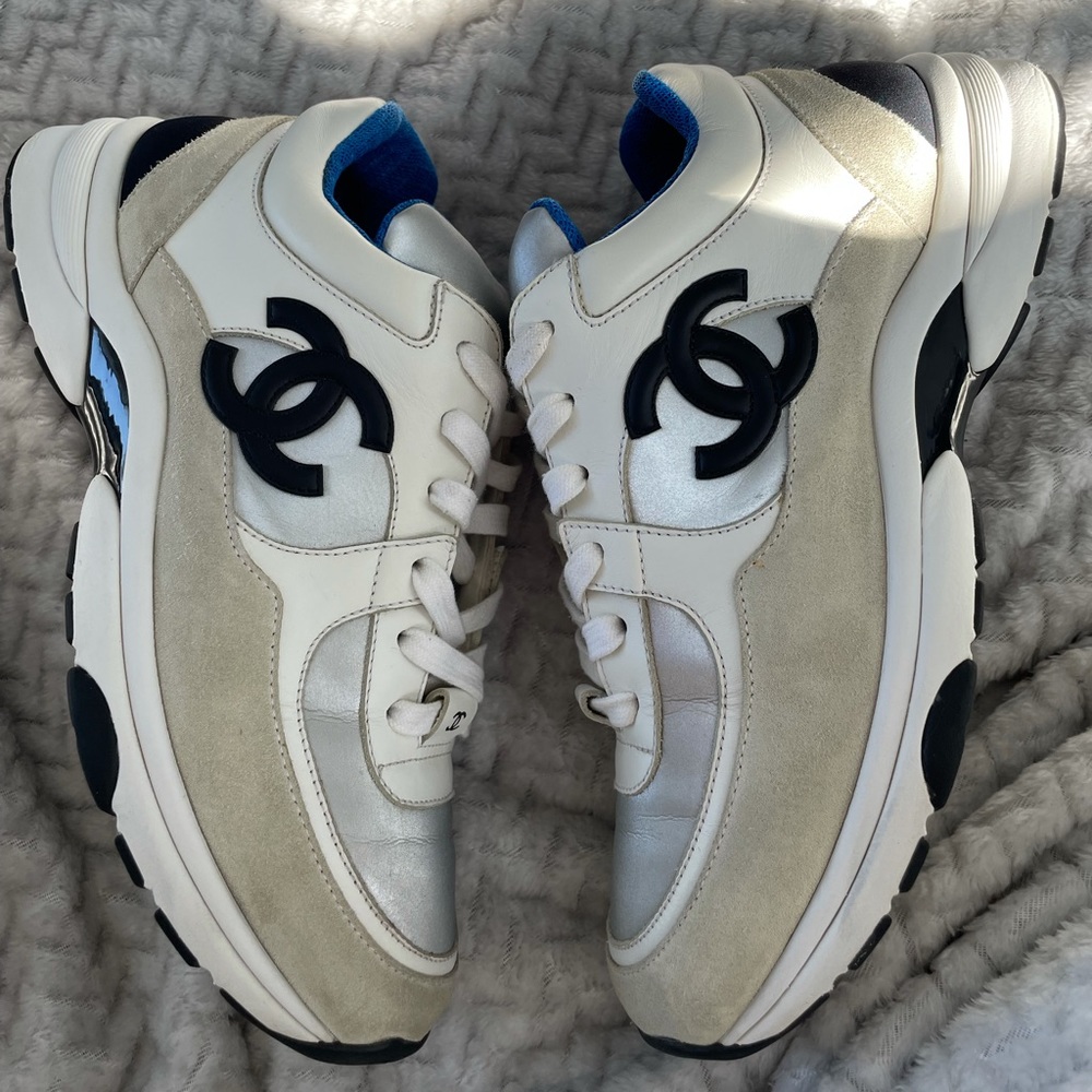 Chanel Classic Monogram Logo Trainer White/Blue 39 - Picture 1 of 10